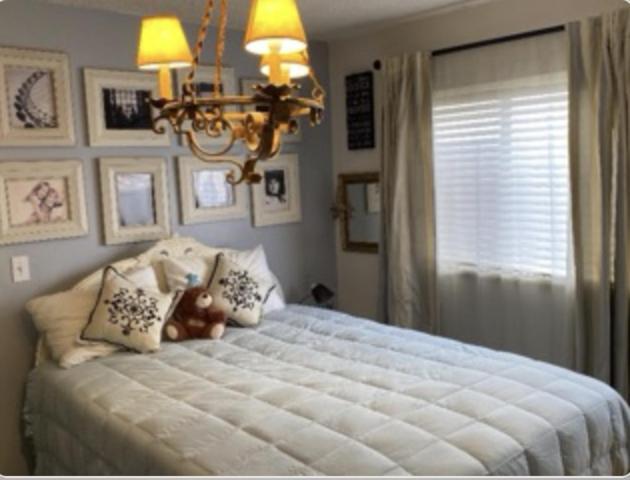 In Beverly Hills -room For 1 Female -walk To Shopping And Restaurants Hospedagem domiciliar